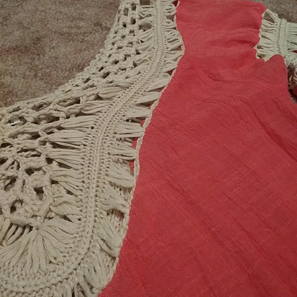Boho chiffon shirt with crochet and tassels. - Picture 2 of 3